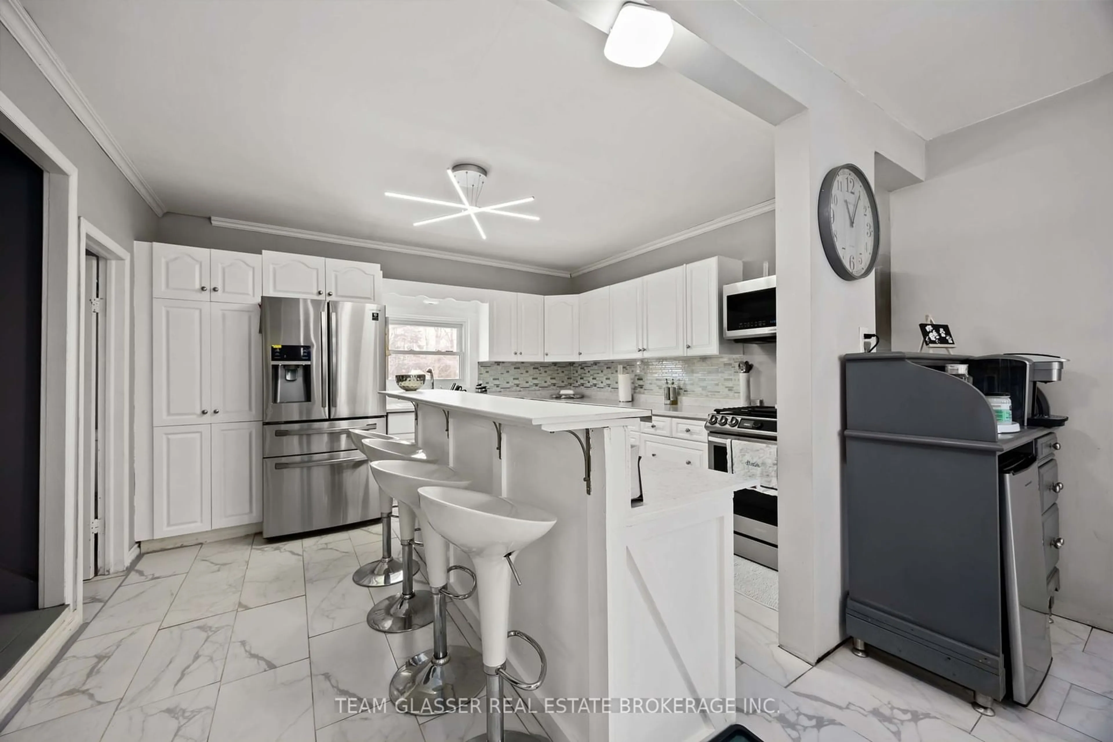 Contemporary kitchen, ceramic/tile floor for 3240 NAUVOO Rd, Brooke-Alvinston Ontario N0N 1A0