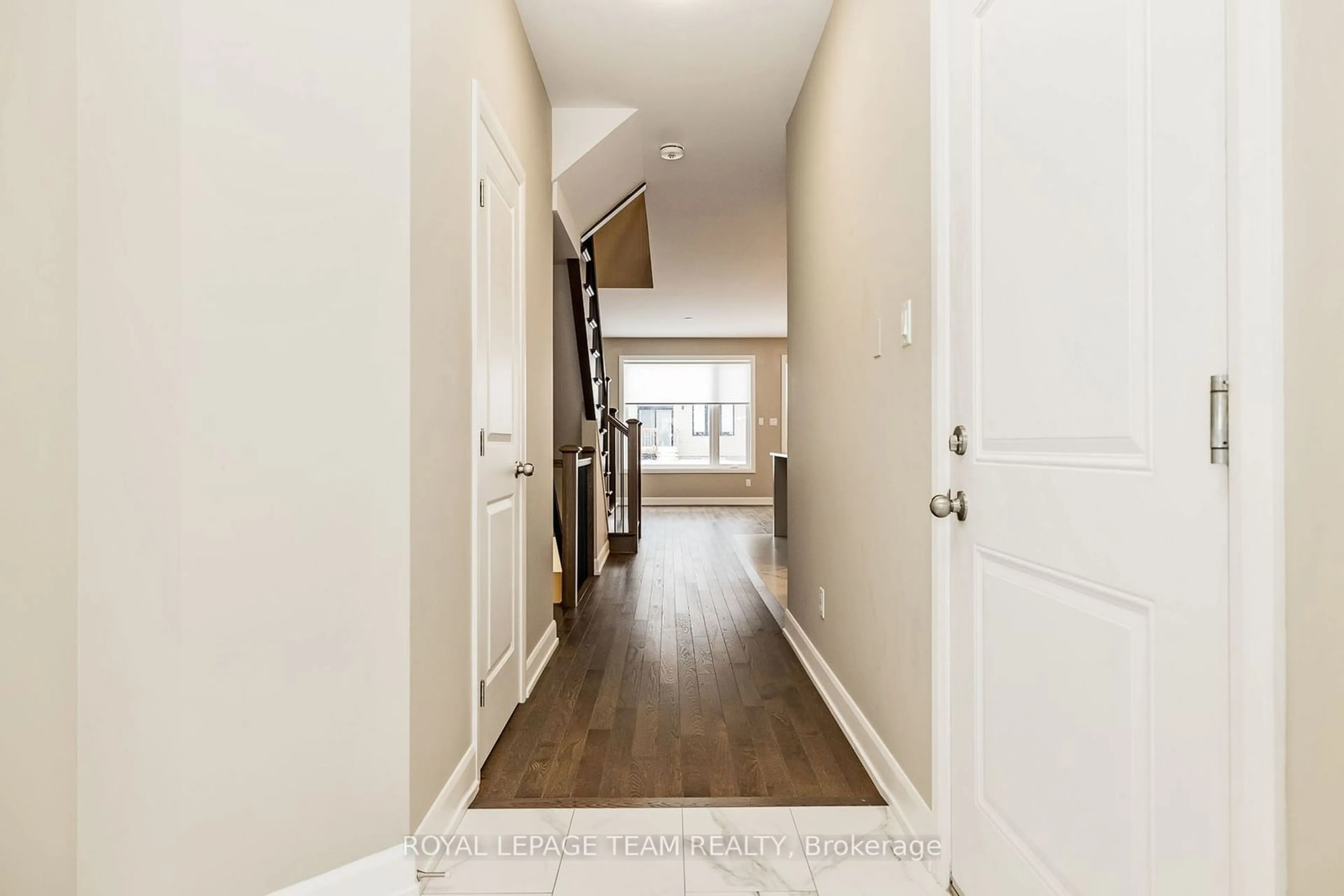 Indoor entryway for 19 Berryman St, Carleton Place Ontario K7C 0H5