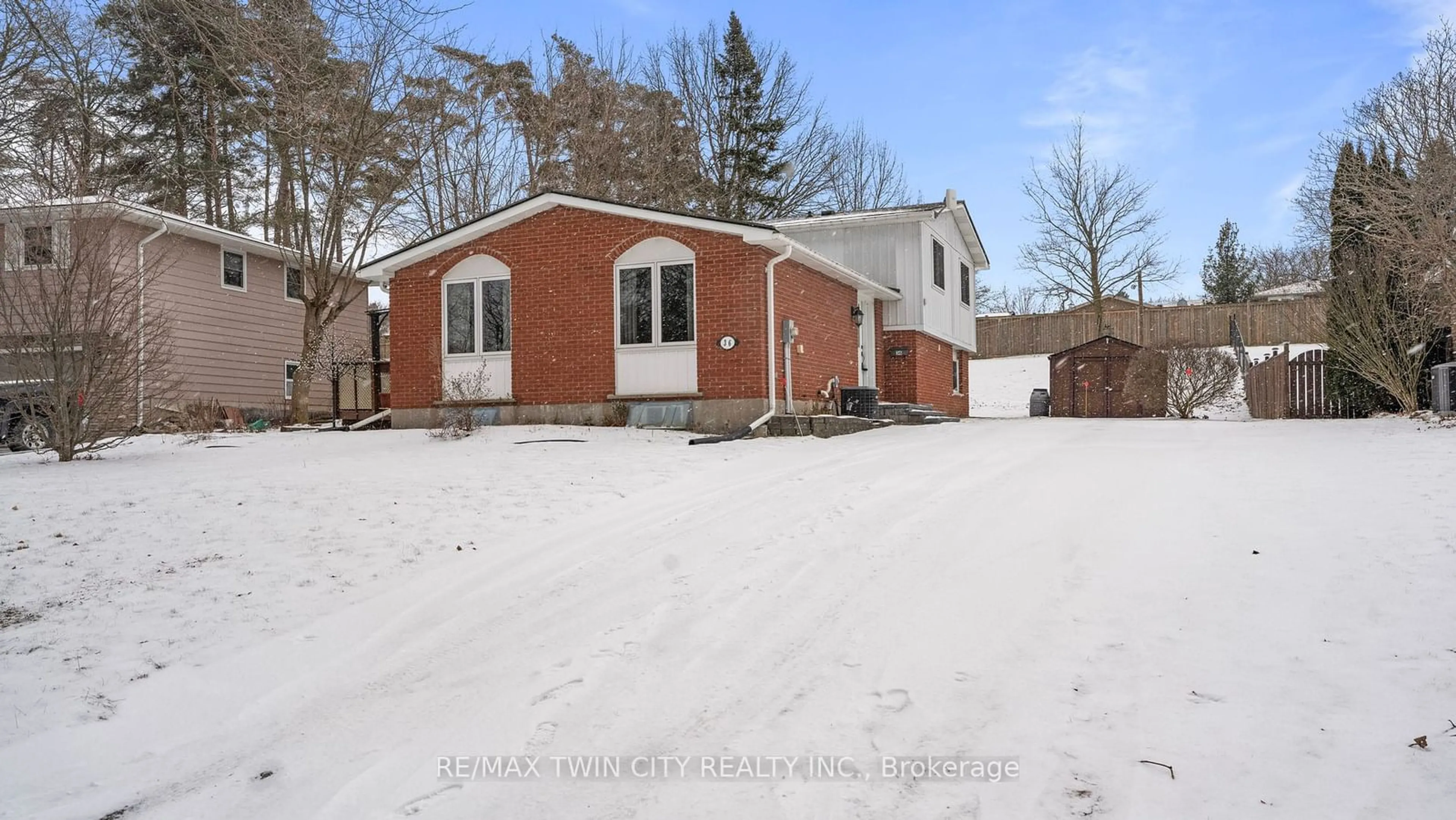 Unknown for 36 Thorncliffe Rd, Norfolk Ontario N3Y 4V7