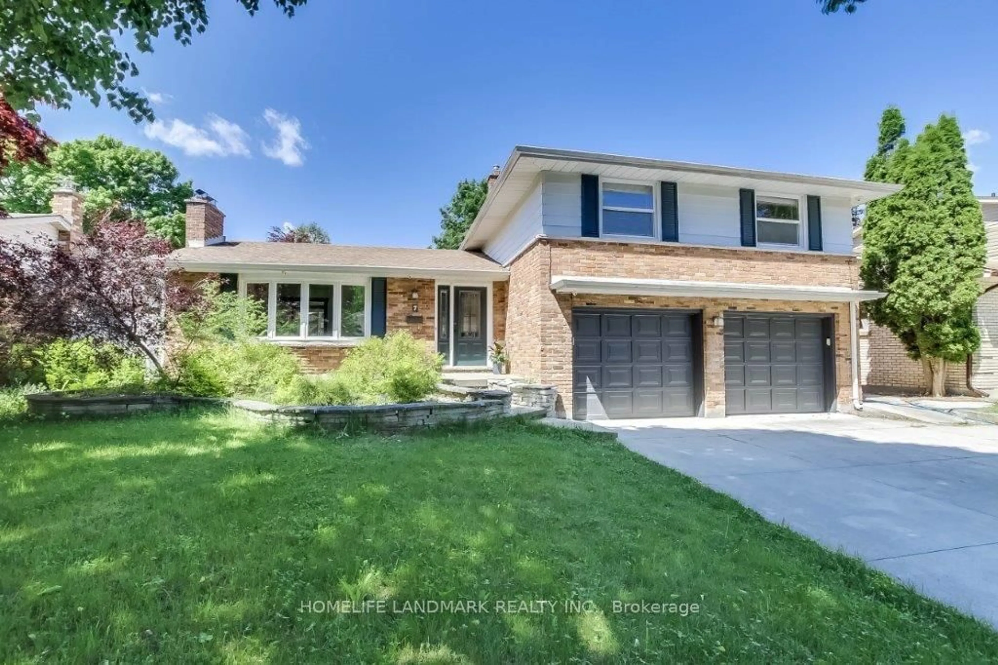 Home with brick exterior material, street for 7 Meridene Cres, London Ontario N5X 1G4