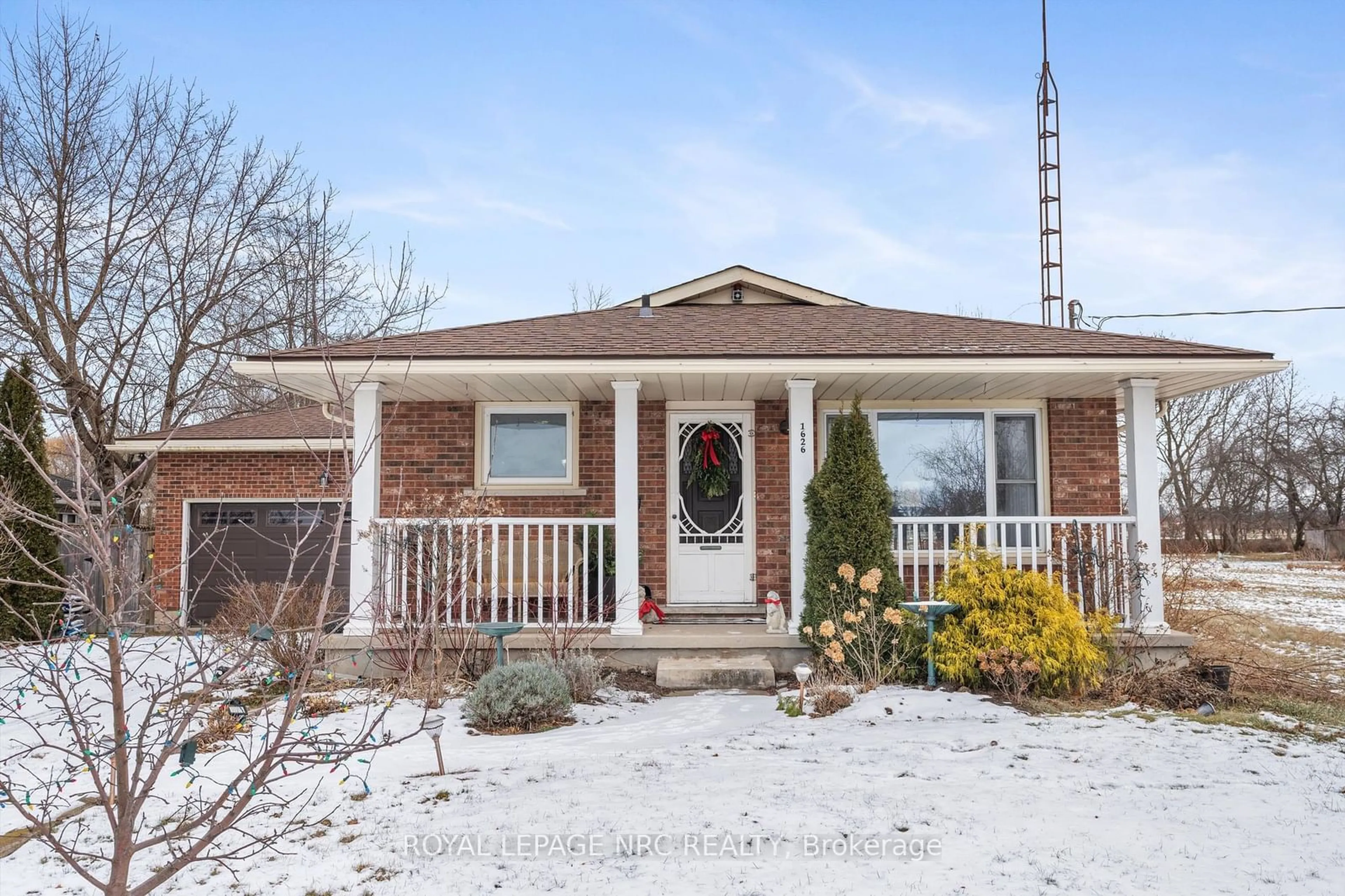 Home with brick exterior material, street for 1626 7th St, St. Catharines Ontario L2R 6P9