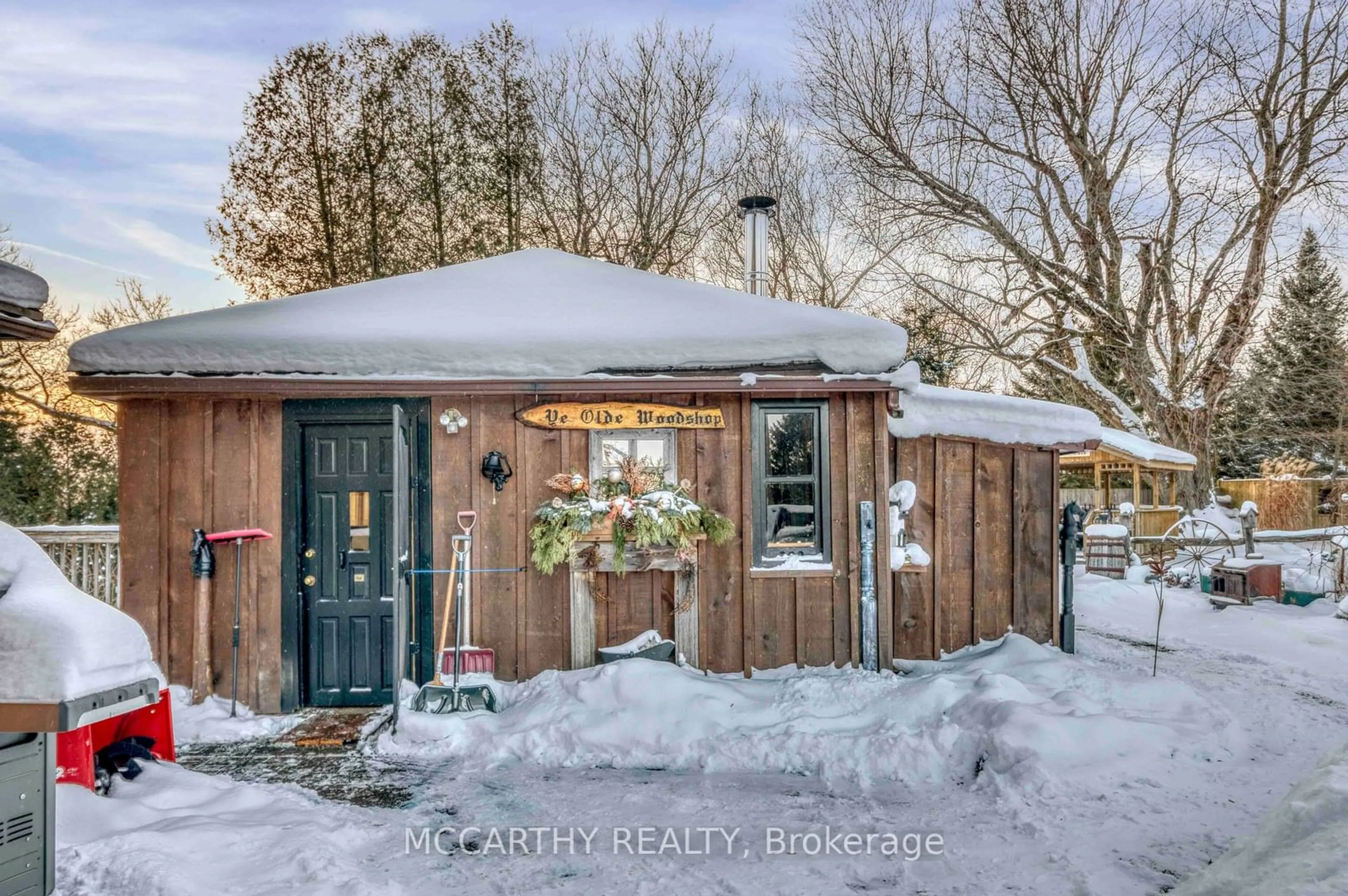 Shed for 260 Main St, Melancthon Ontario L9V 1X8