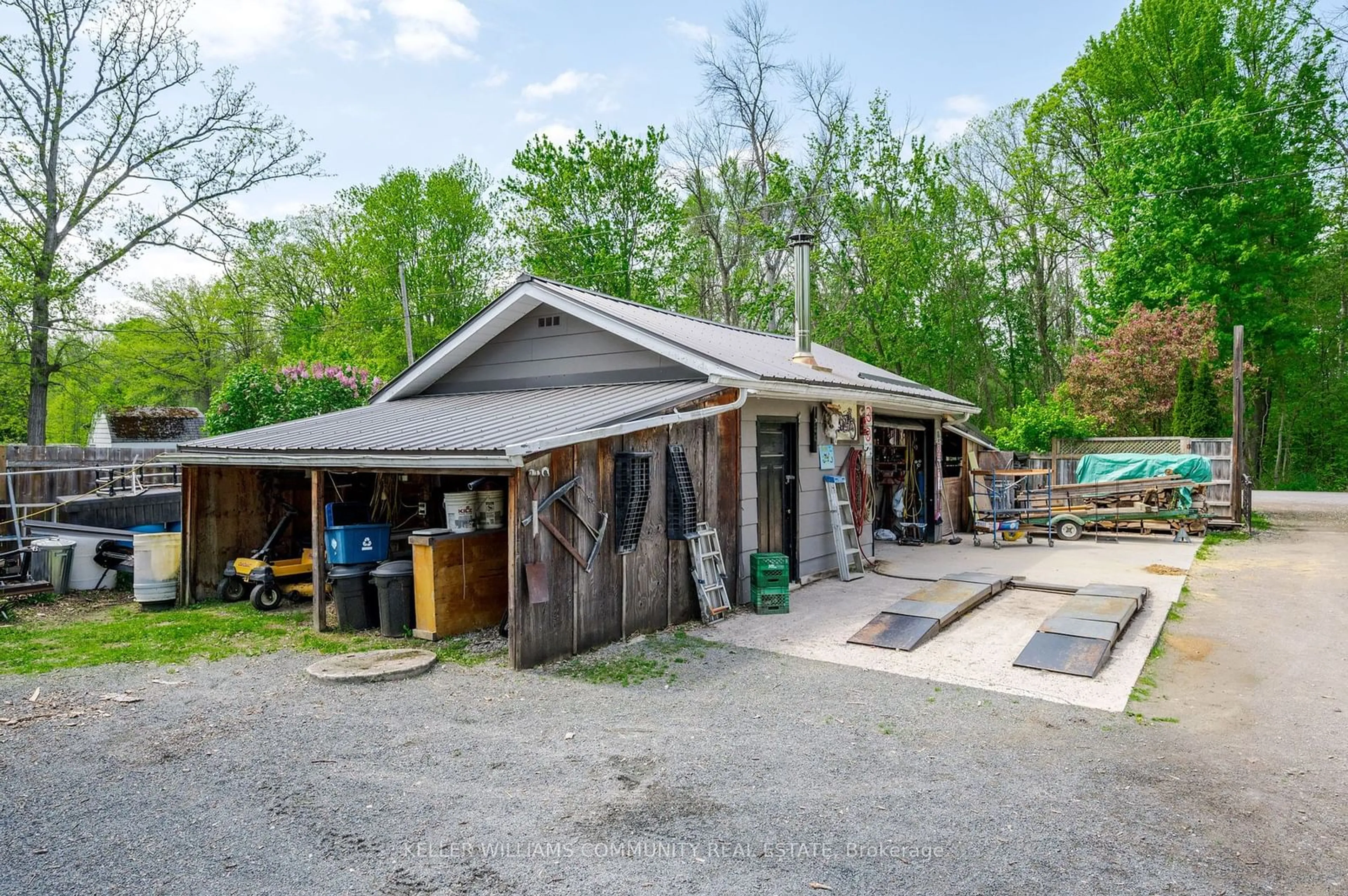 Shed for 2117 2nd Line, Trent Hills Ontario K0L 1L0