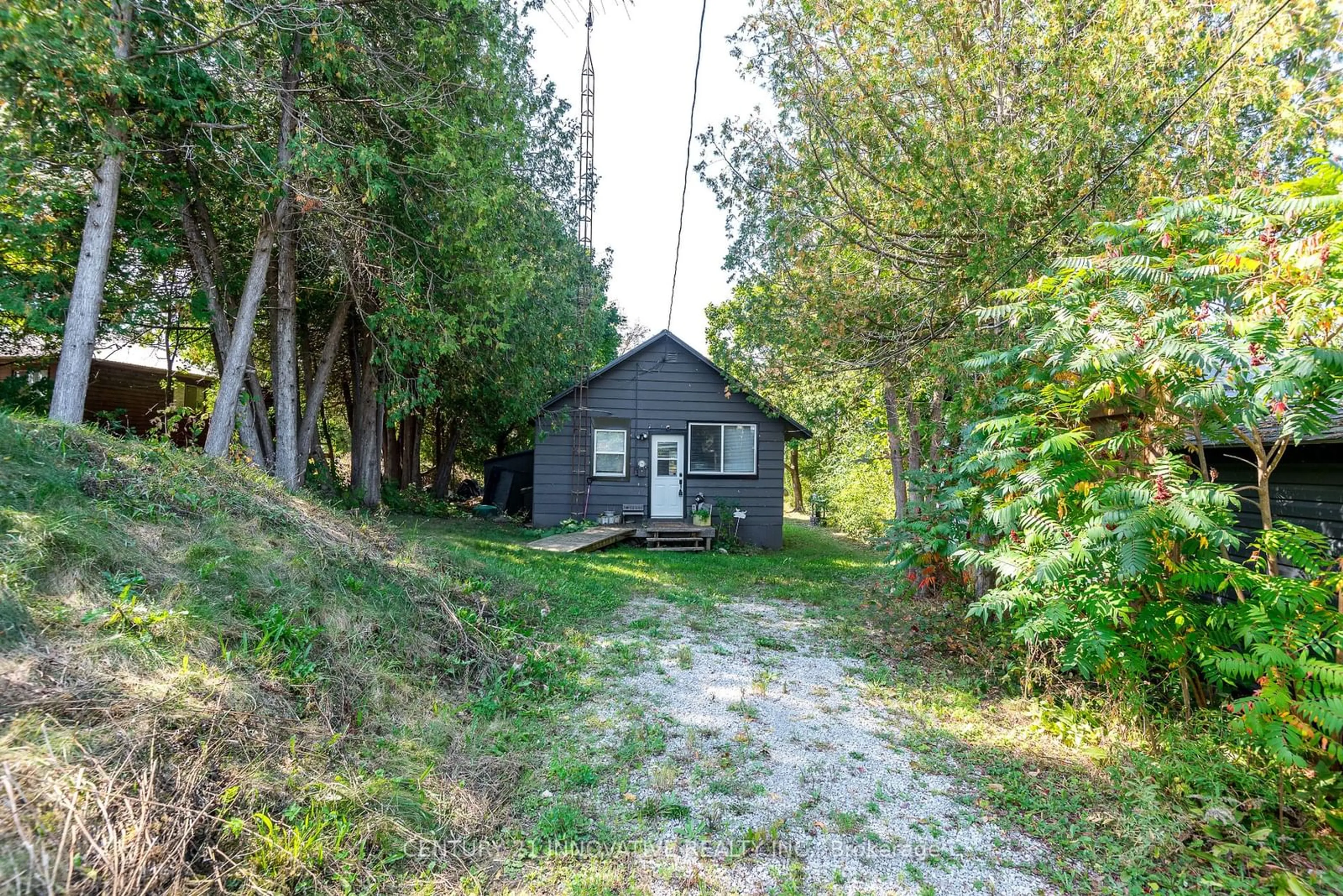 Shed for 14 Hargrave Rd, Kawartha Lakes Ontario K0M 2B0