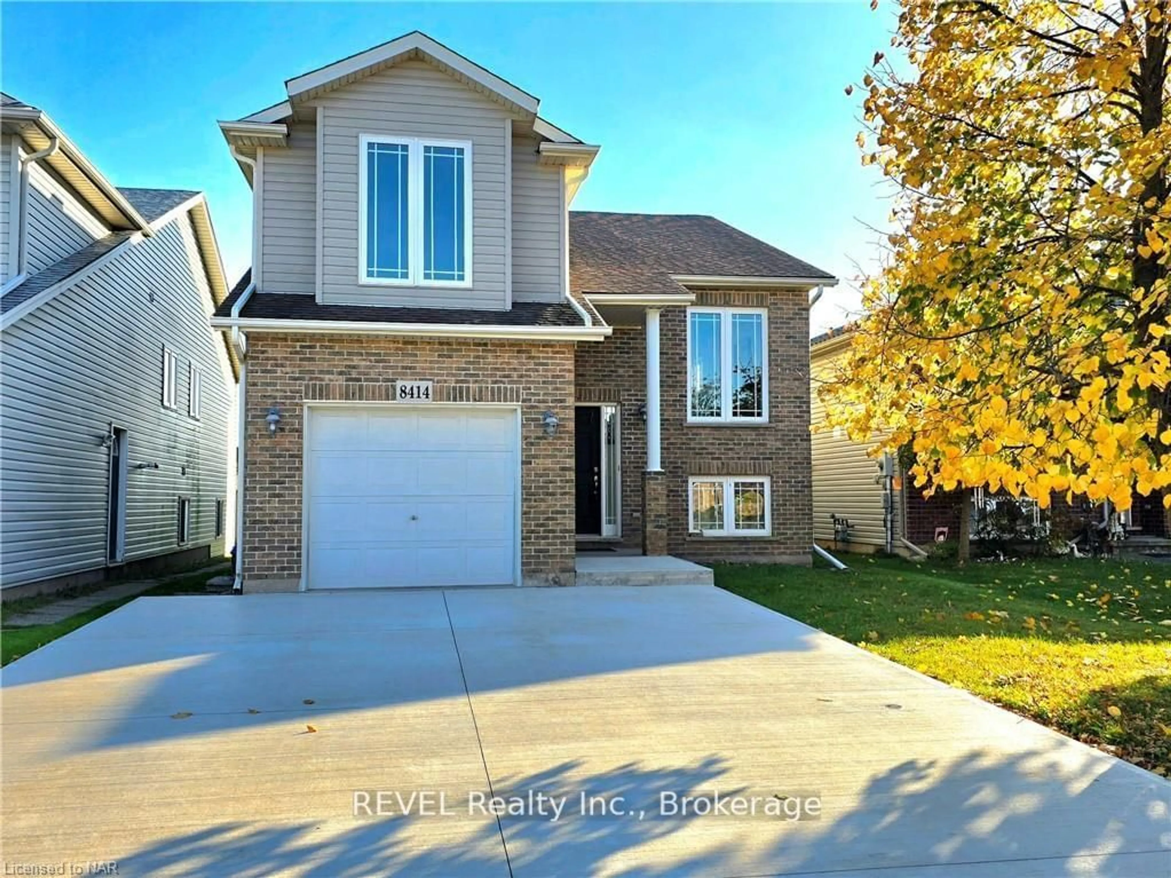 Home with brick exterior material, street for 8414 Atack Crt, Niagara Falls Ontario L2H 3N4