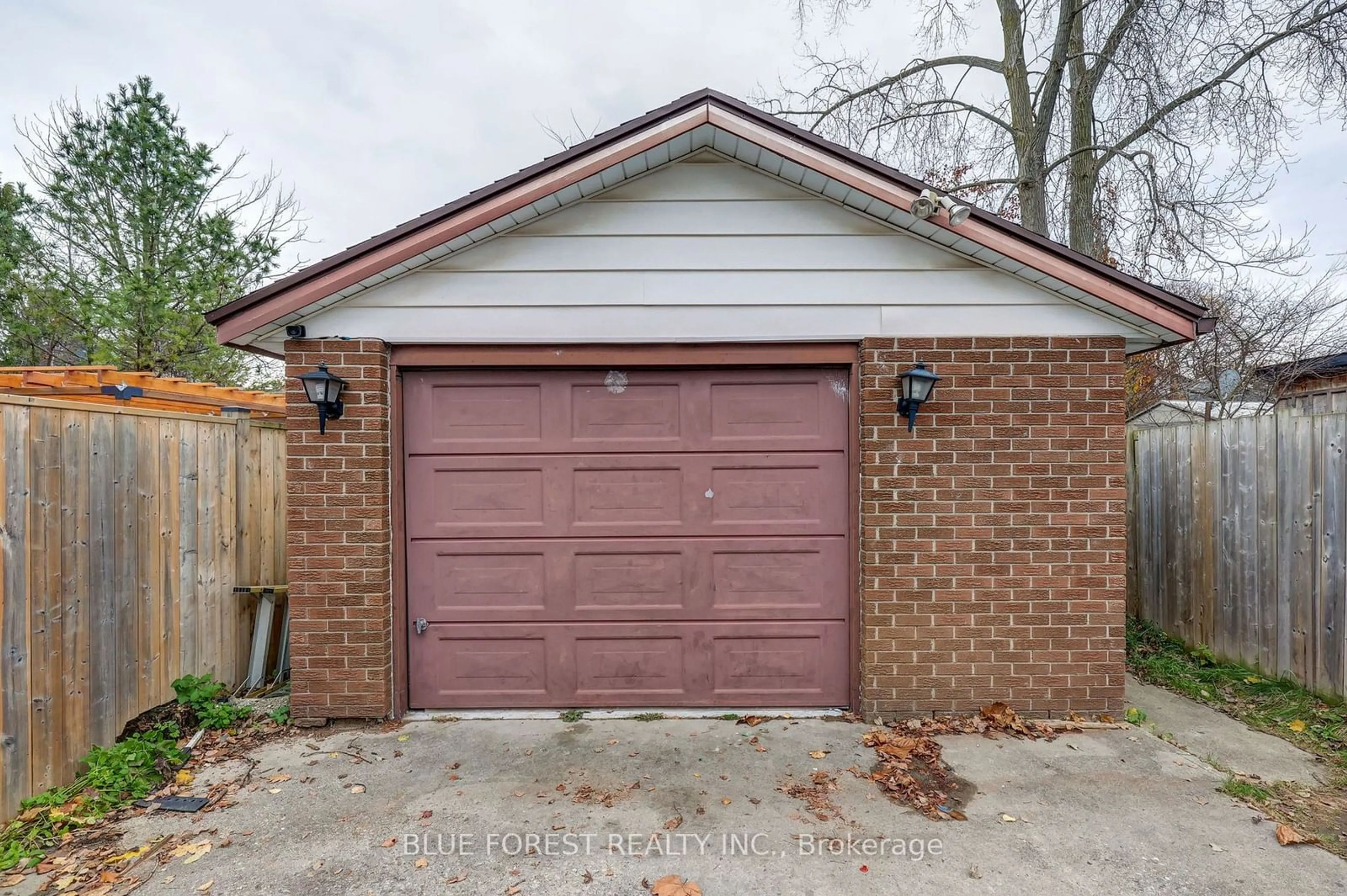 Home with brick exterior material, street for 84 Amy Cres, London Ontario N5Y 4A6