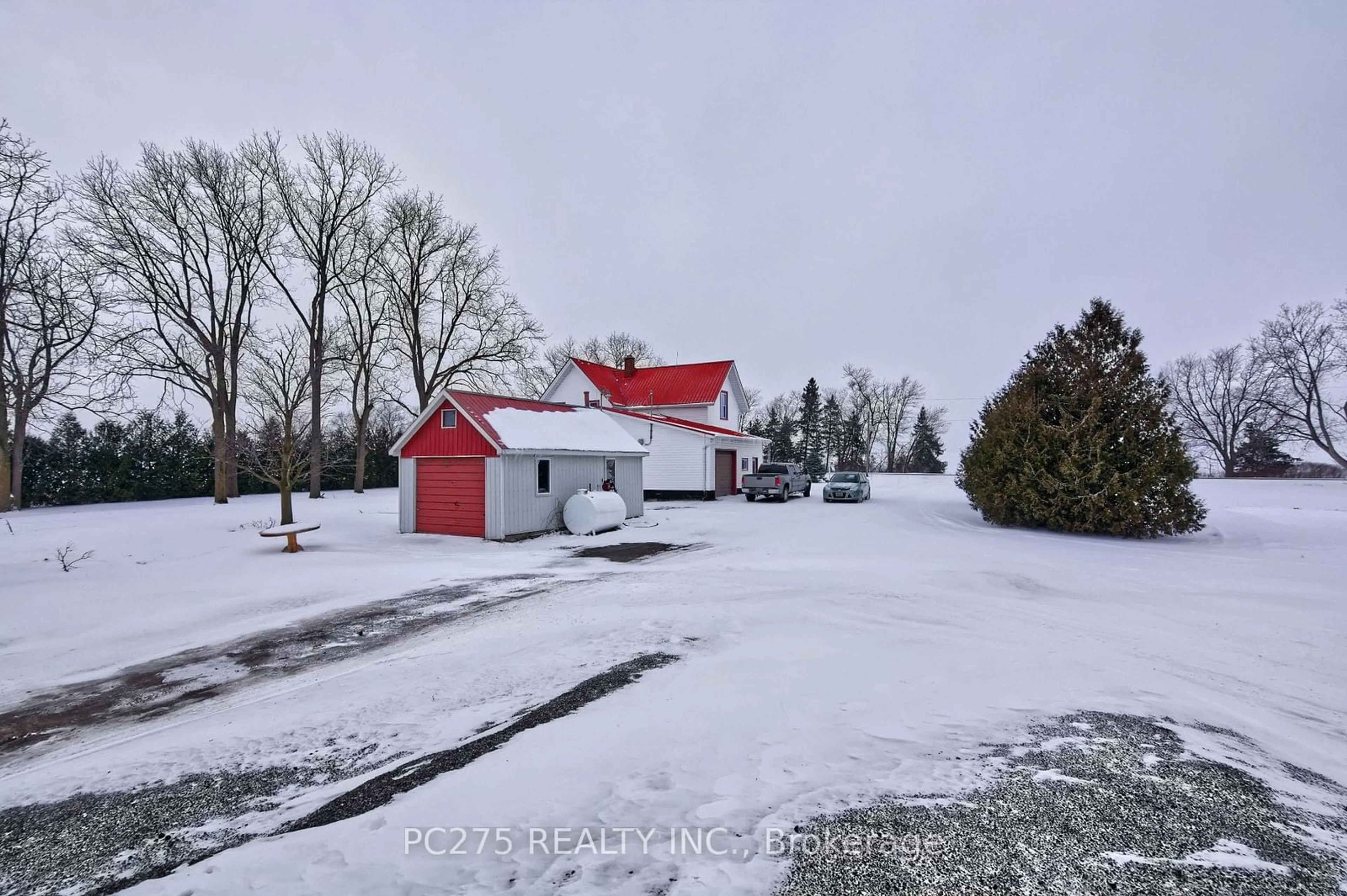 A pic from outside/outdoor area/front of a property/back of a property/a pic from drone, street for 51655 Lyons Line, Malahide Ontario N0L 2J0