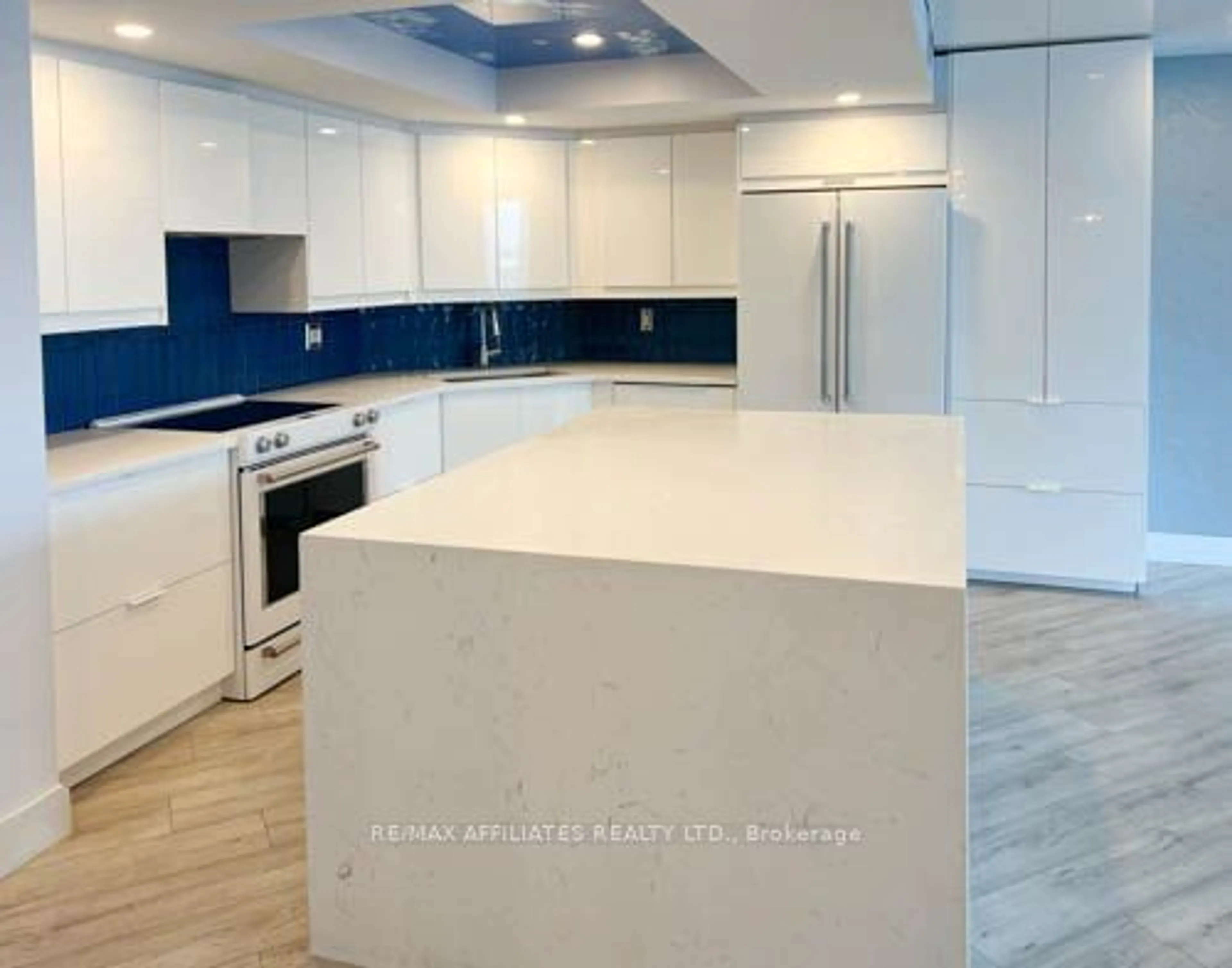 Open concept kitchen, ceramic/tile floor for 160 GEORGE St #704, Lower Town - Sandy Hill Ontario K1N 9M2