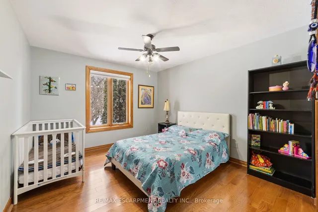 Additional property image - 274 LLOYMINN Ave