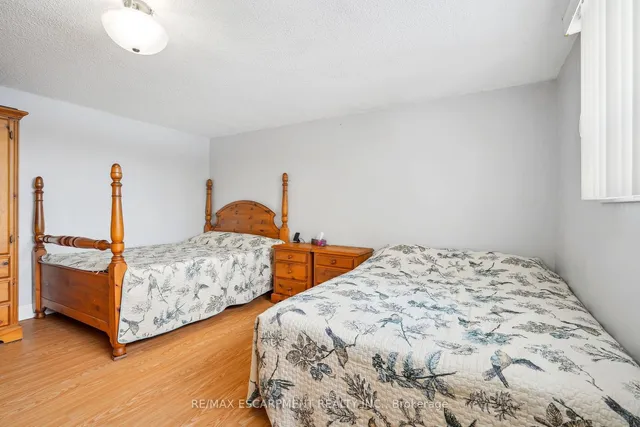 Additional property image - 515 Brock Rd
