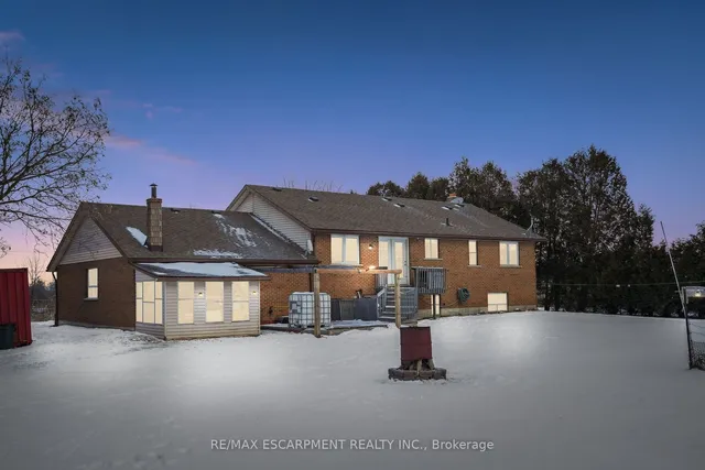Additional property image - 515 Brock Rd