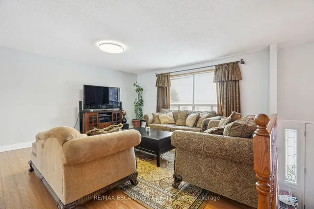 Additional property image - 515 Brock Rd