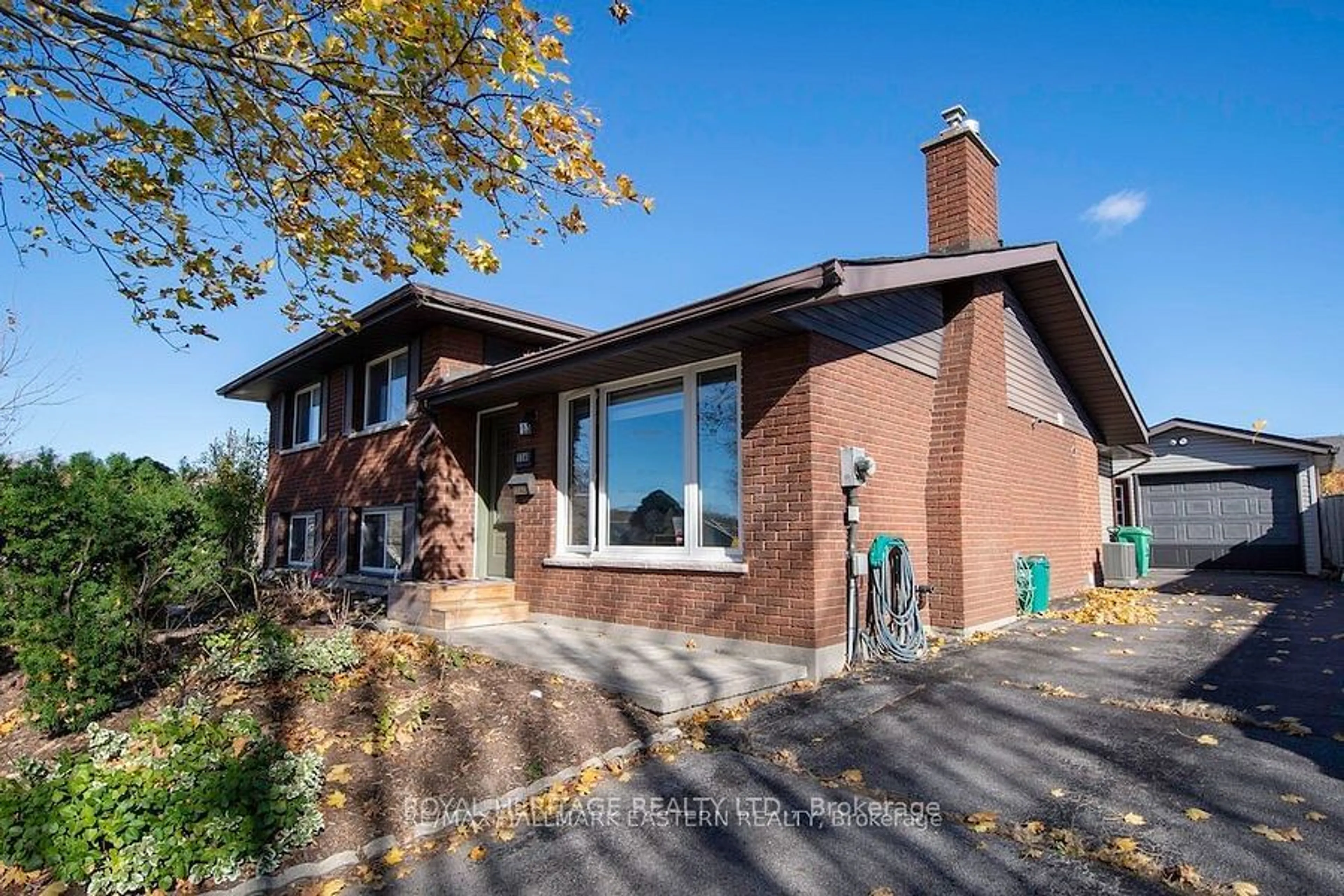 Home with brick exterior material, street for 1140 Hilltop St, Peterborough Ontario K9J 5S7