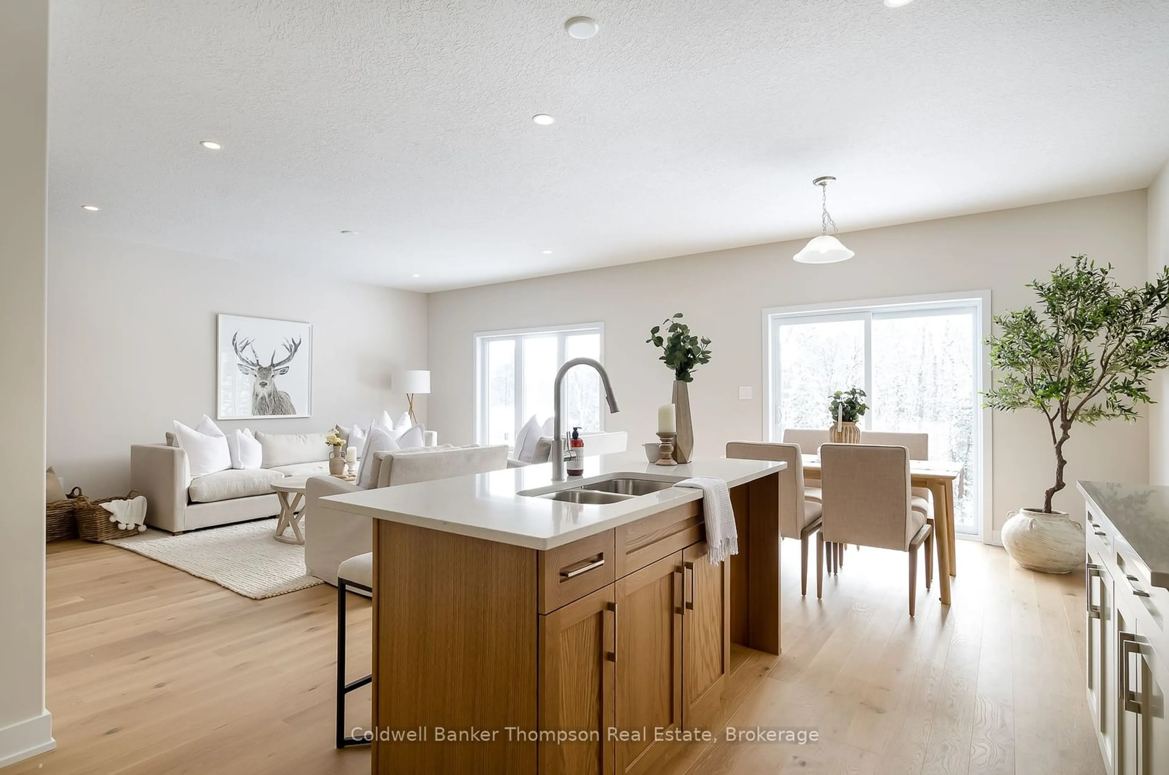 Open concept kitchen, unknown for 11 Charles Morley Blvd, Huntsville Ontario P1H 0G5