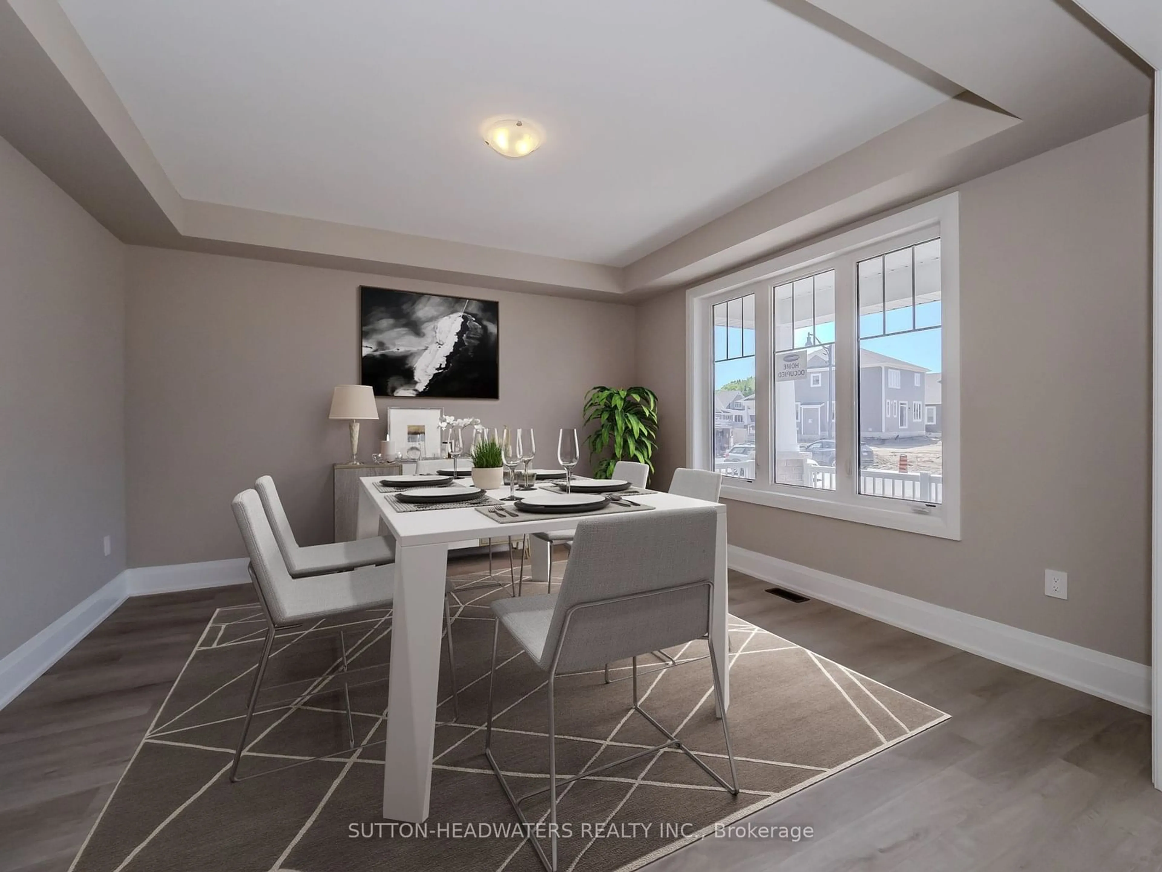 Dining room, ceramic/tile floor for 44 Dyer Cres, Bracebridge Ontario P1L 0N4