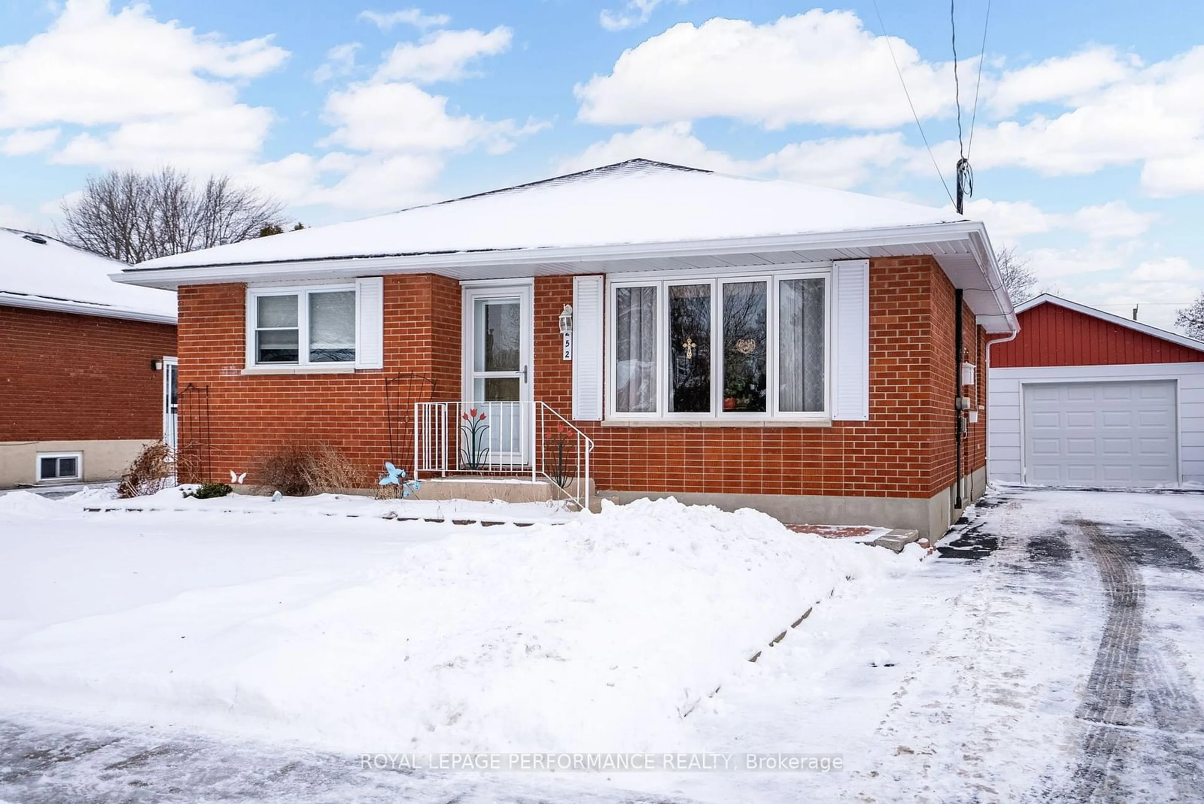 Home with brick exterior material, street for 252 Jarvis St, Cornwall Ontario K6H 5J3