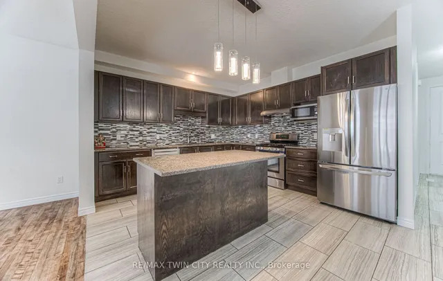 Additional property image - 14 Willowrun Dr
