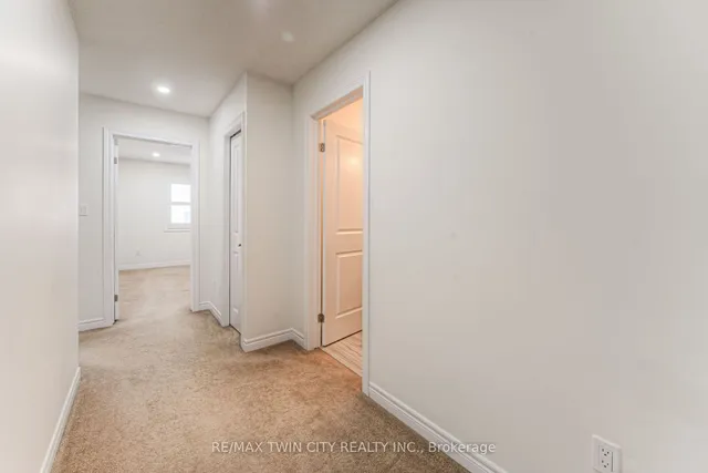 Additional property image - 14 Willowrun Dr