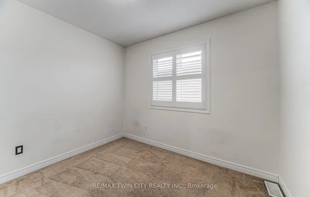 Additional property image - 14 Willowrun Dr