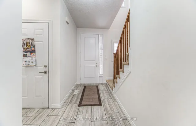 Additional property image - 14 Willowrun Dr