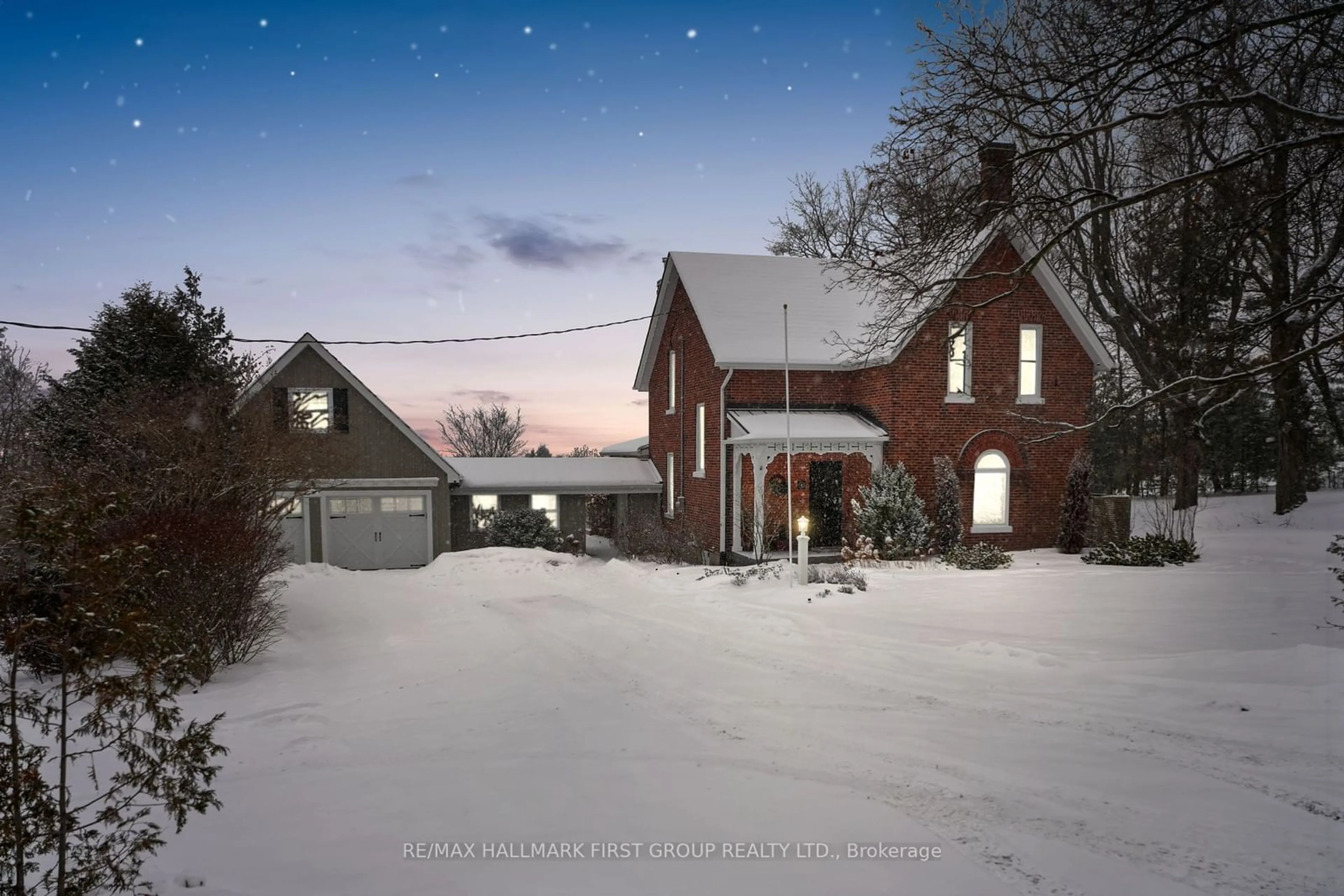 A pic from outside/outdoor area/front of a property/back of a property/a pic from drone, street for 7823 Bickle Hill Rd, Cobourg Ontario K9A 4J7