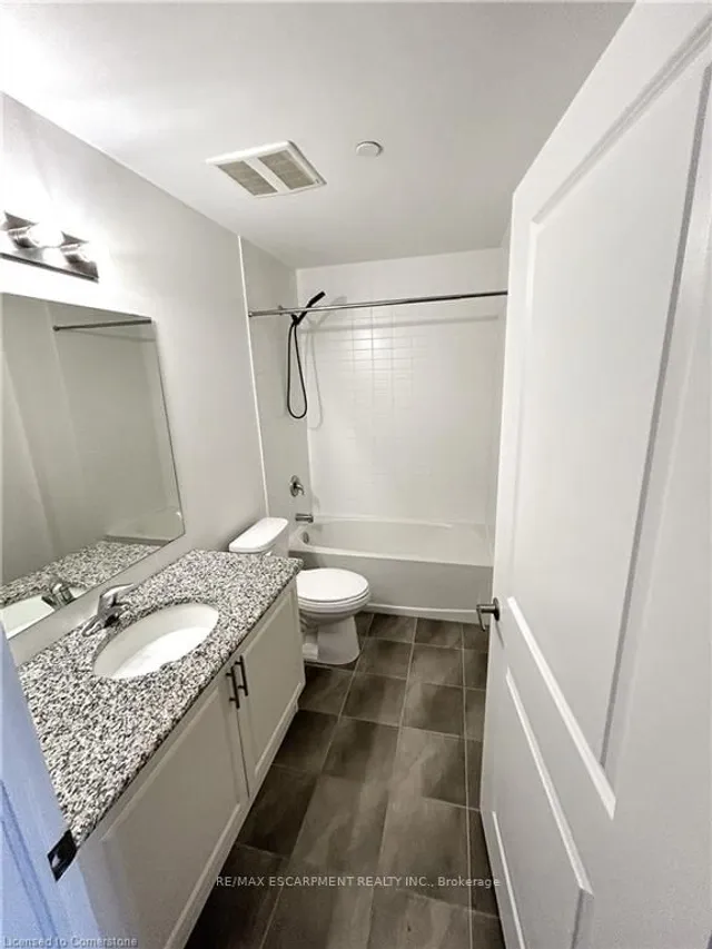 Additional property image - 125 Shoreview Pl Unit 329