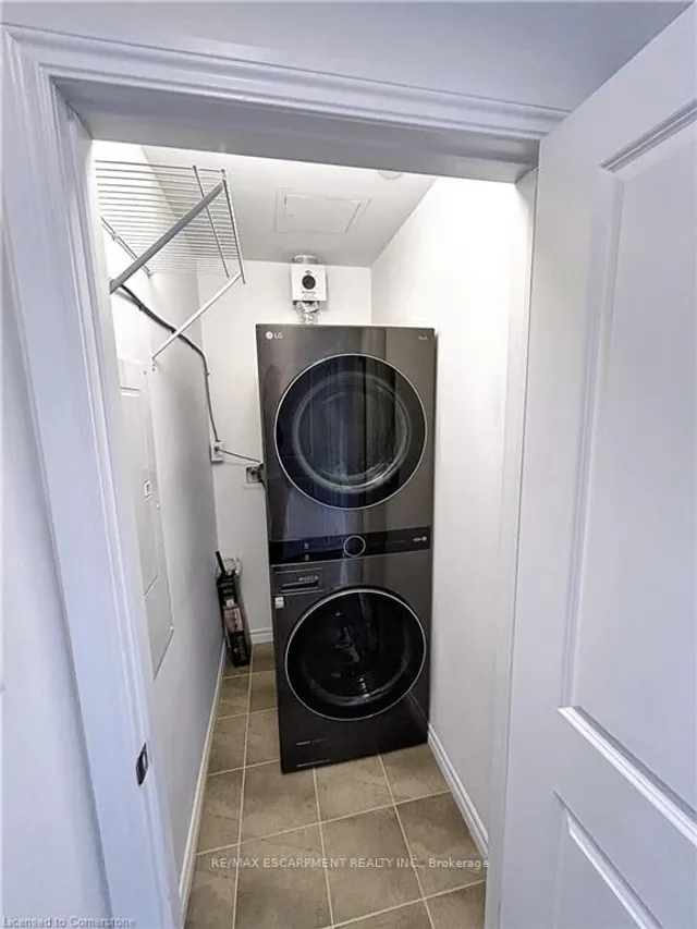 Additional property image - 125 Shoreview Pl Unit 329