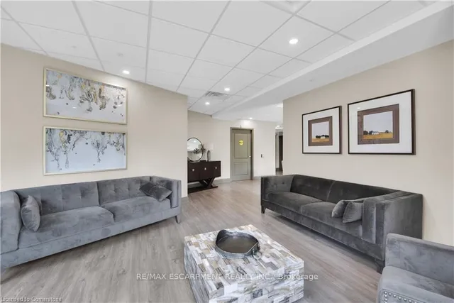 Additional property image - 125 Shoreview Pl Unit 329