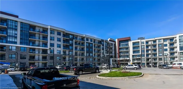 Additional property image - 125 Shoreview Pl Unit 329