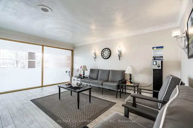 Additional property image - 10 WOODMAN Dr Unit 304