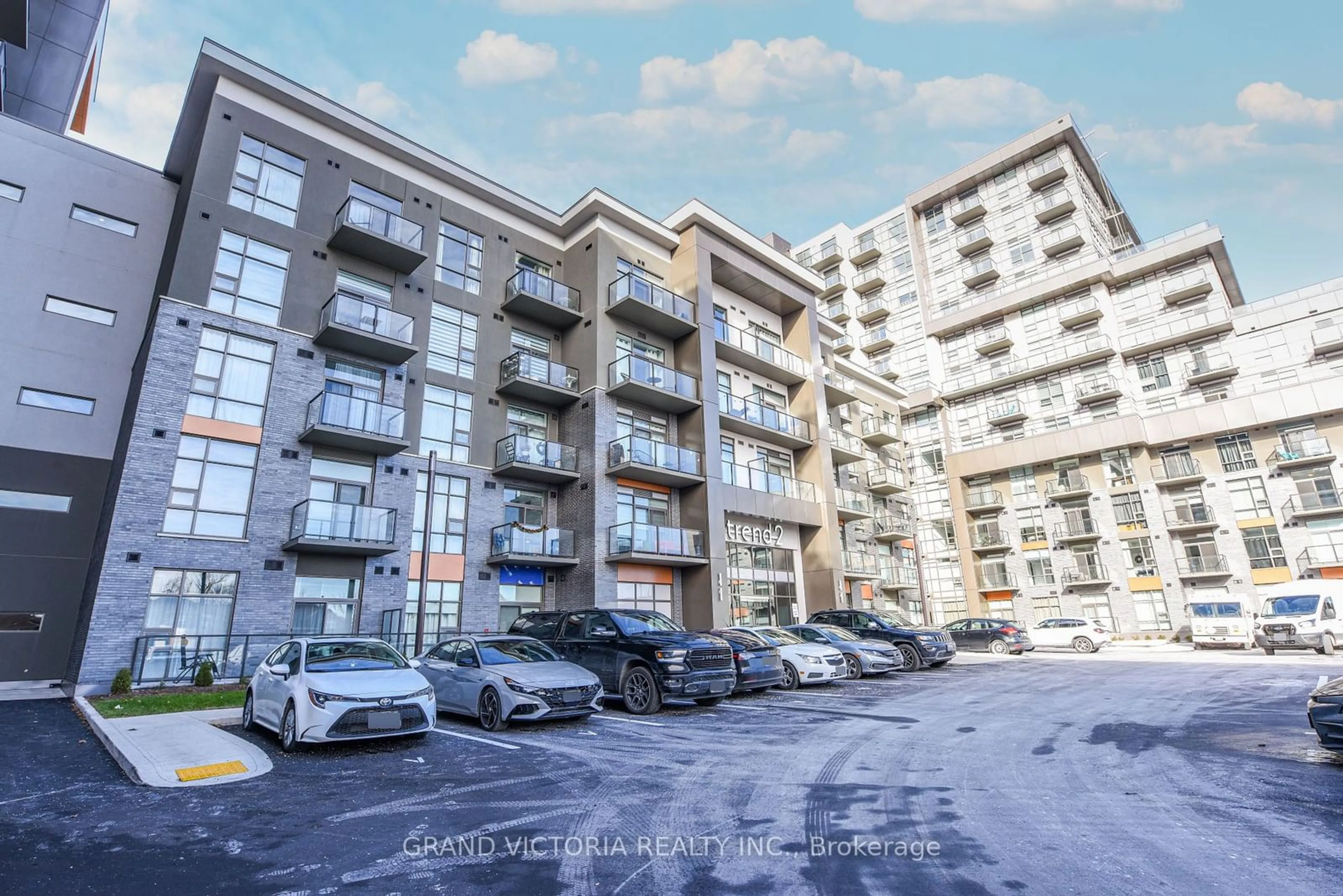 Unknown for 460 Dundas St #306, Hamilton Ontario L8B 2A5