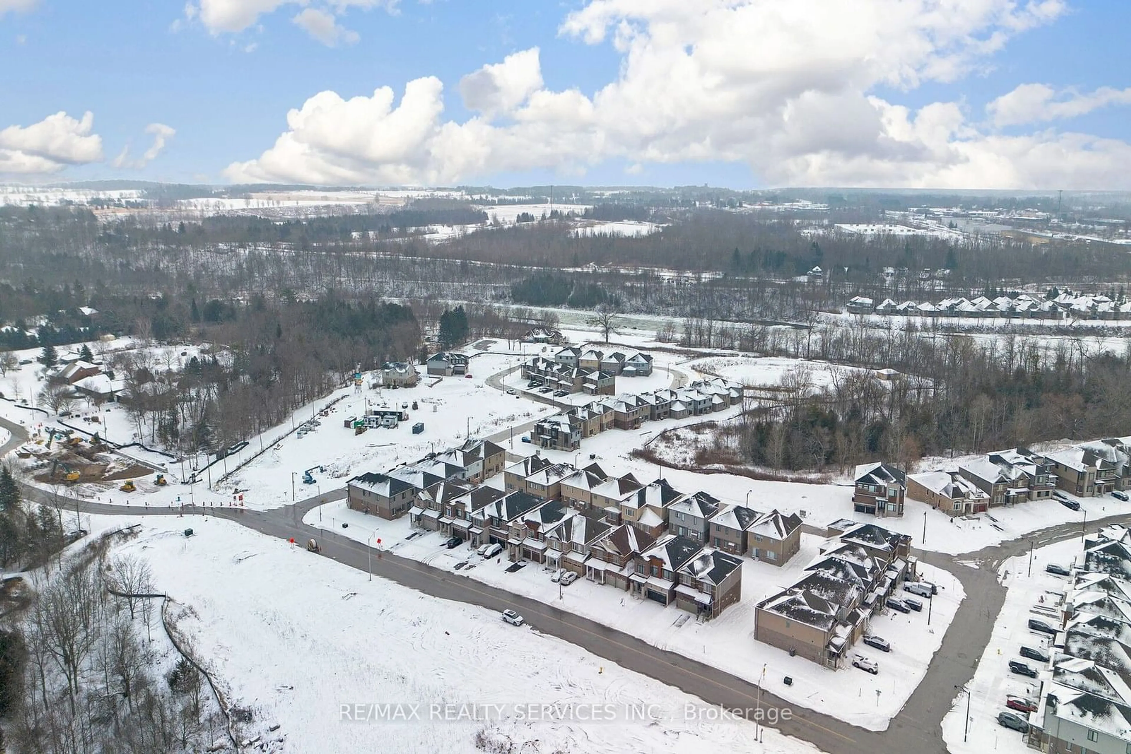 A pic from outside/outdoor area/front of a property/back of a property/a pic from drone, mountain view for 129 Bendemere Rd, Brant Ontario N0E 1N0