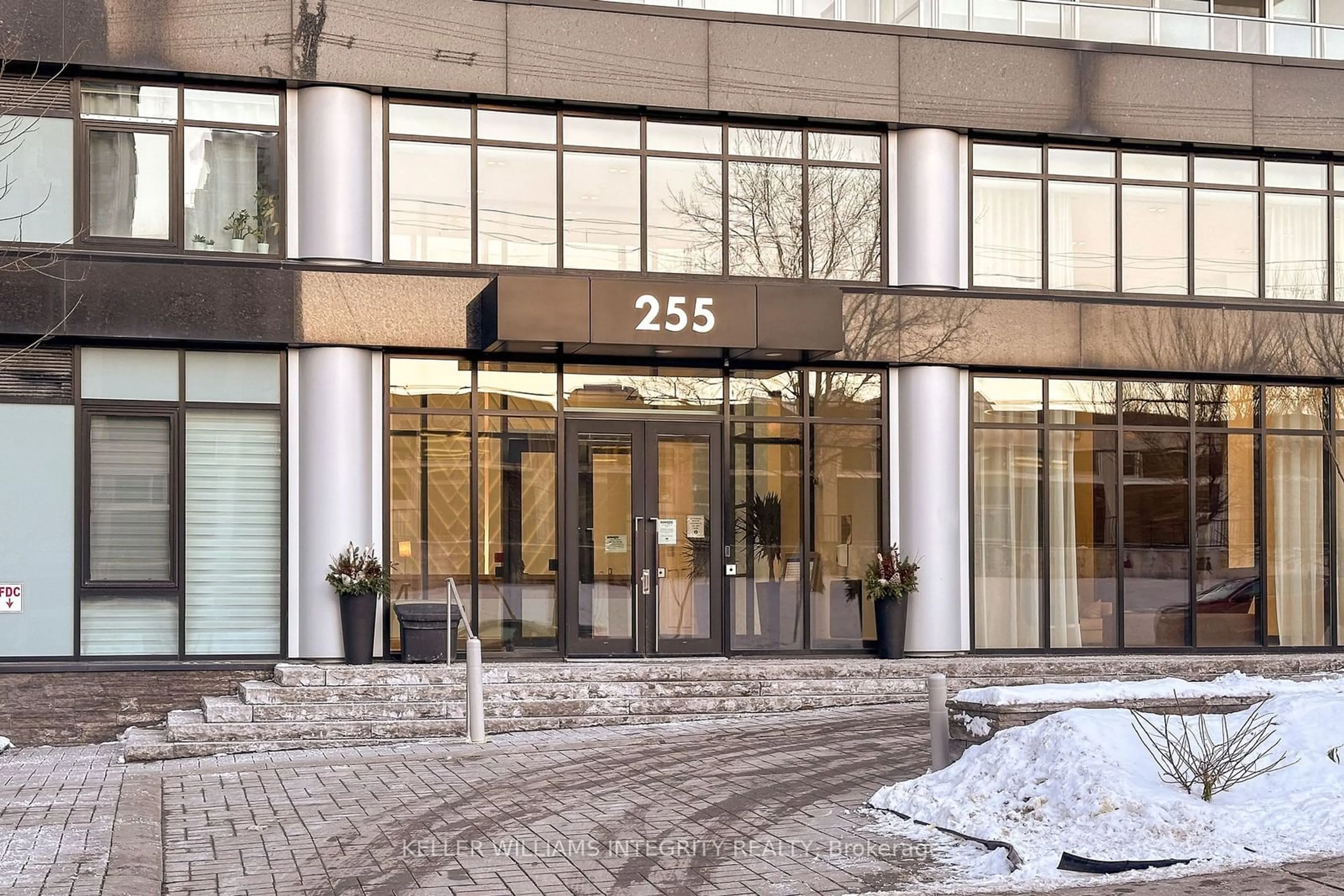 Indoor foyer for 255 Bay St #110, Ottawa Centre Ontario K1R 0C5