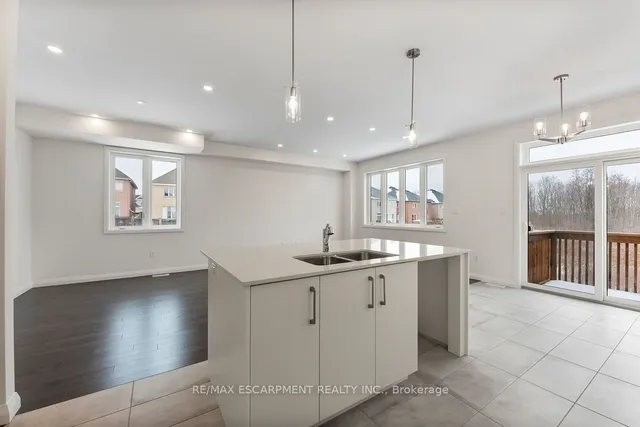 Additional property image - 199 Alessio Dr