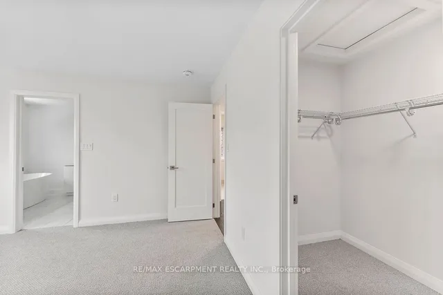 Additional property image - 199 Alessio Dr