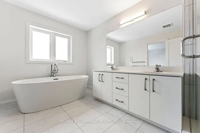 Additional property image - 199 Alessio Dr