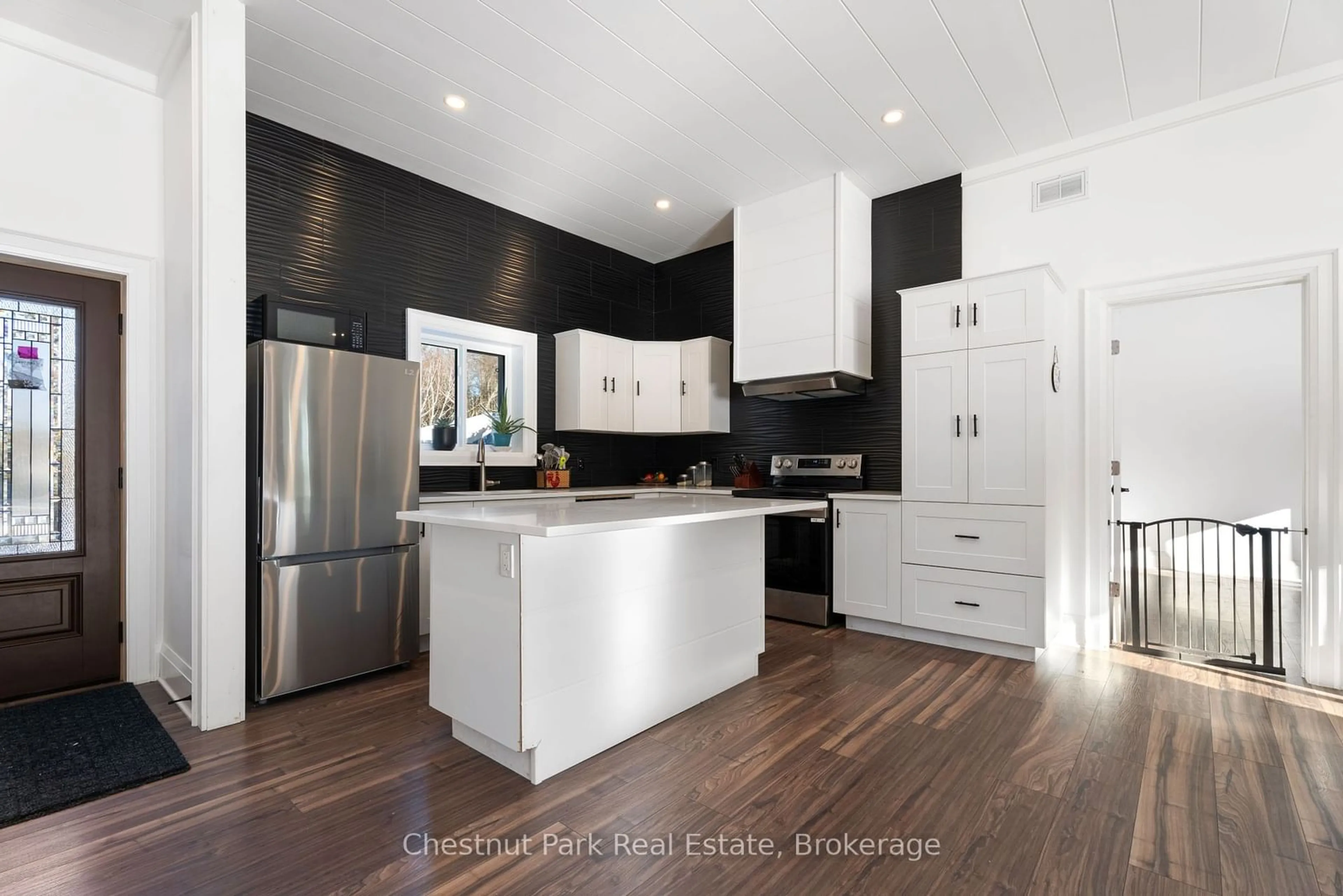 Contemporary kitchen, unknown for 1409 Chetwynd Rd, Armour Ontario P0A 1C0