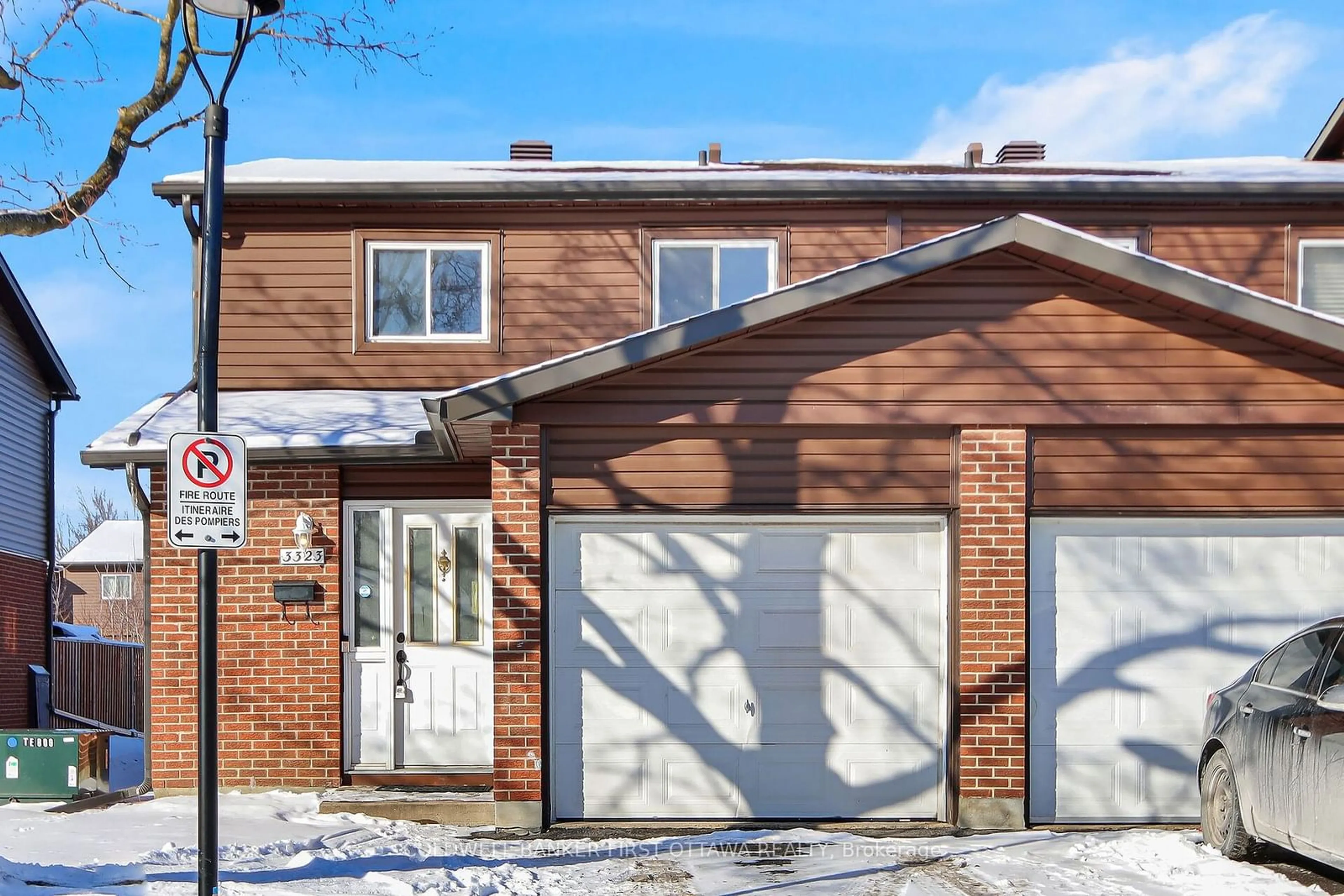 Home with brick exterior material, street for 3323 HOGARTH Ave, Blossom Park - Airport and Area Ontario K1T 1S6