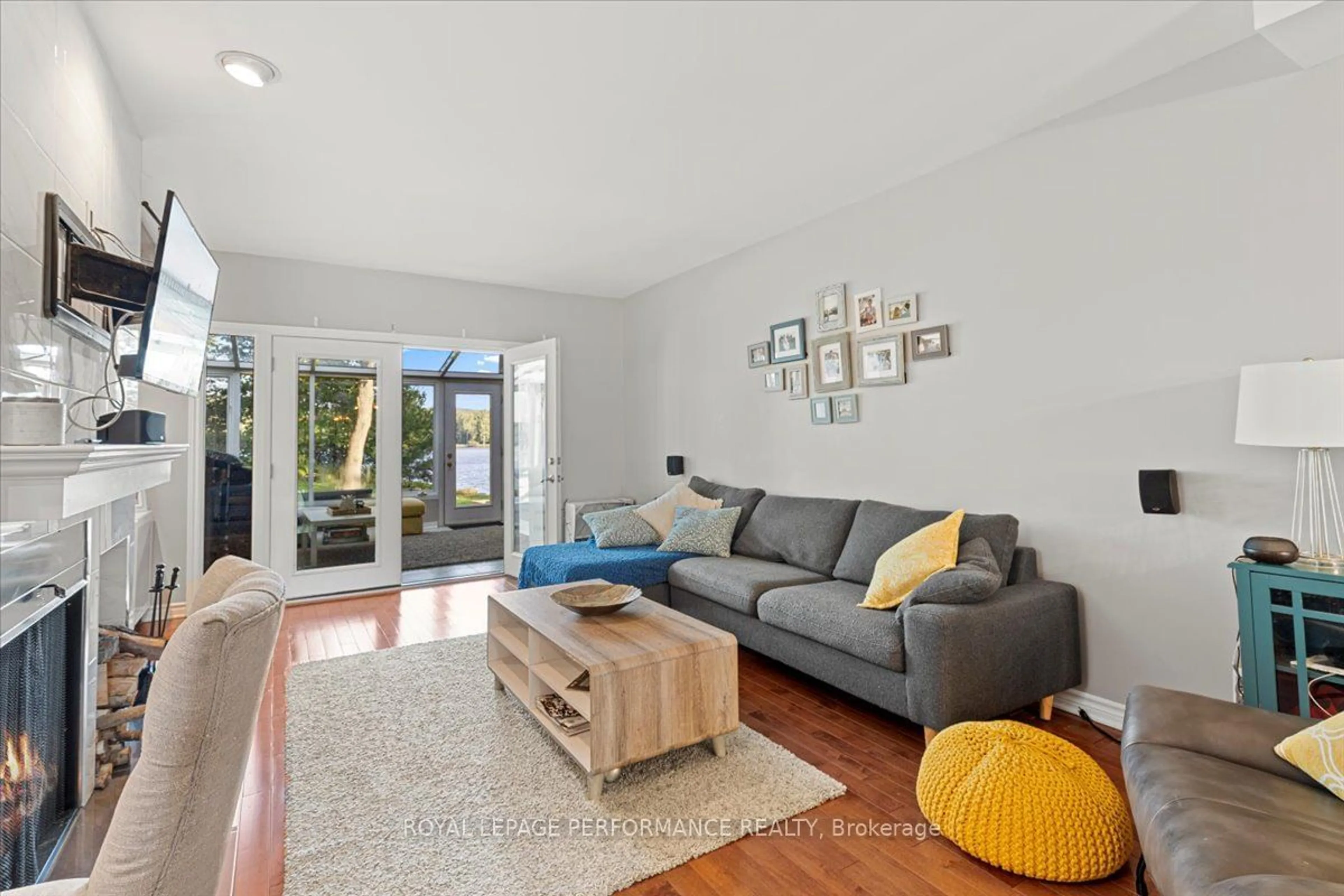 Living room with furniture, unknown for 2890 Presqu'ile Rd #1, Prescott and Russell Ontario K0B 1R0