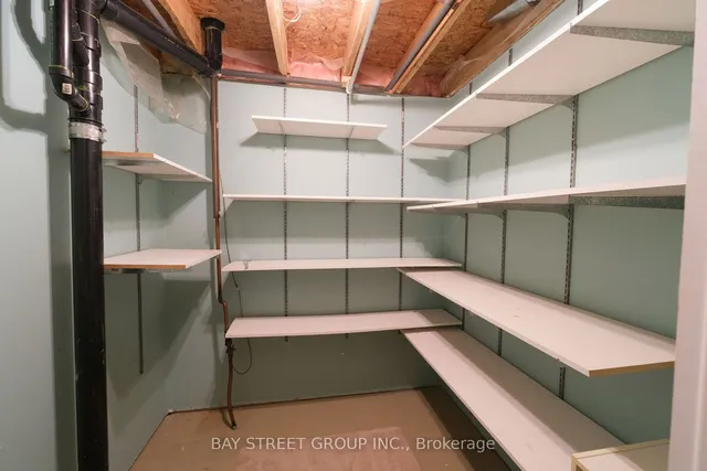 Additional property image - 610 Barton St Unit 41