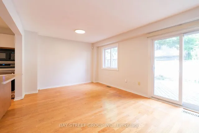 Additional property image - 610 Barton St Unit 41