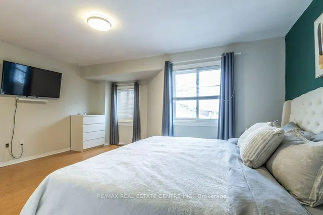 Additional image 18 of 26 Moss Blvd Unit 77