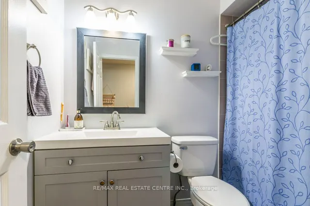 Additional image 12 of 26 Moss Blvd Unit 77