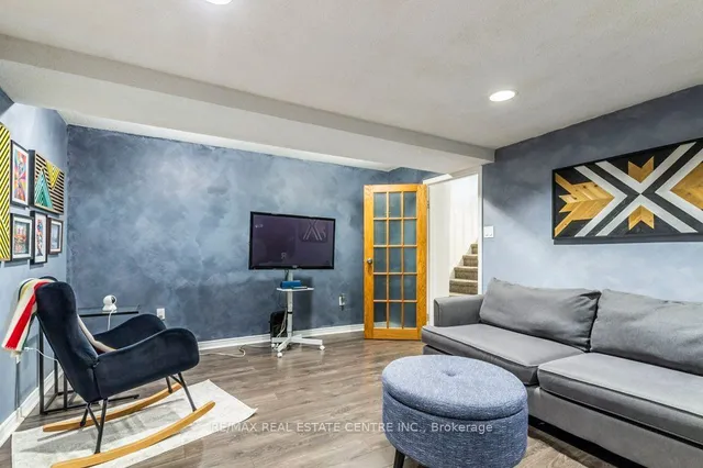 Additional image 8 of 26 Moss Blvd Unit 77
