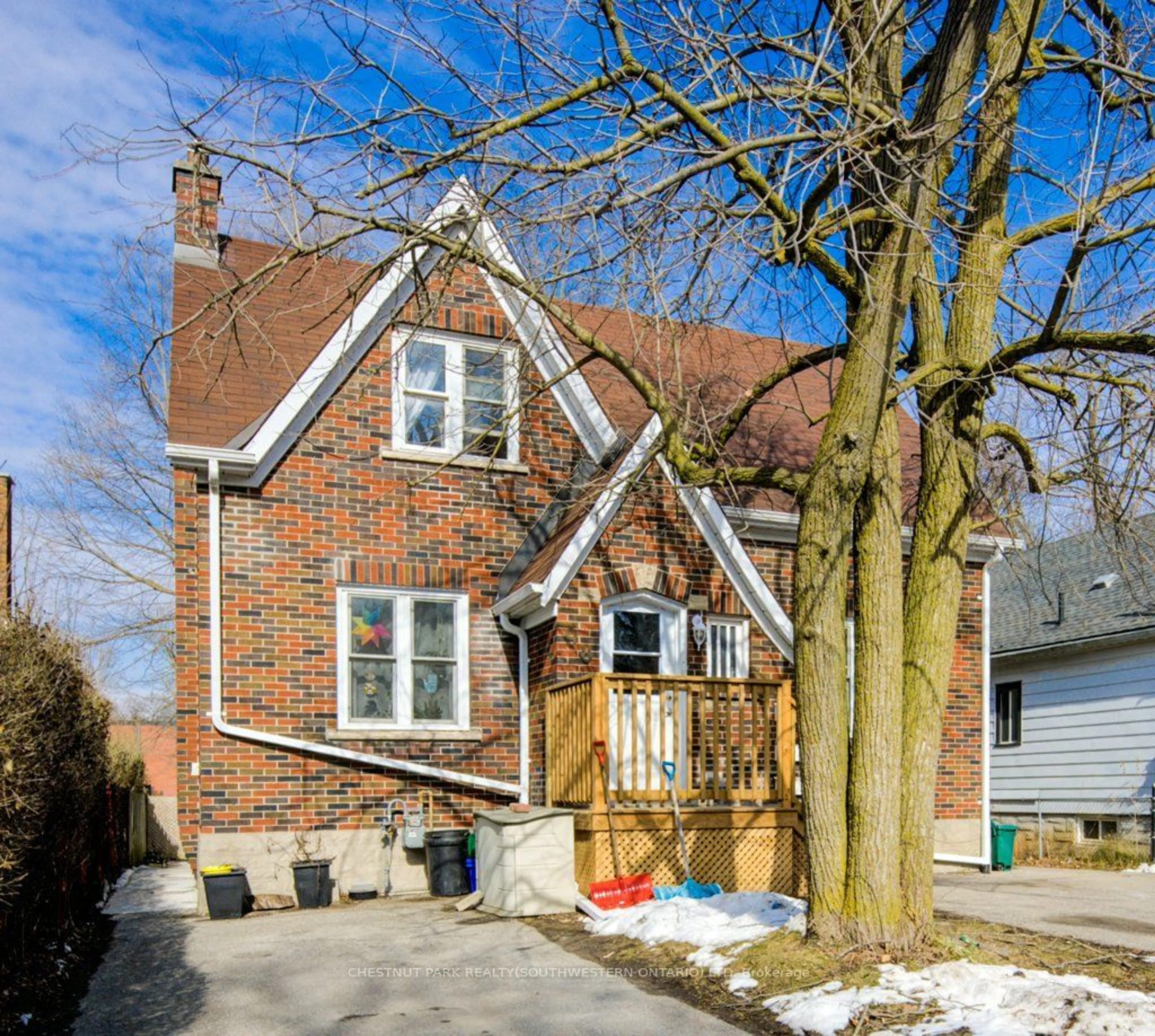 Home with brick exterior material, street for 98 Waterloo St, Waterloo Ontario N2J 1X9