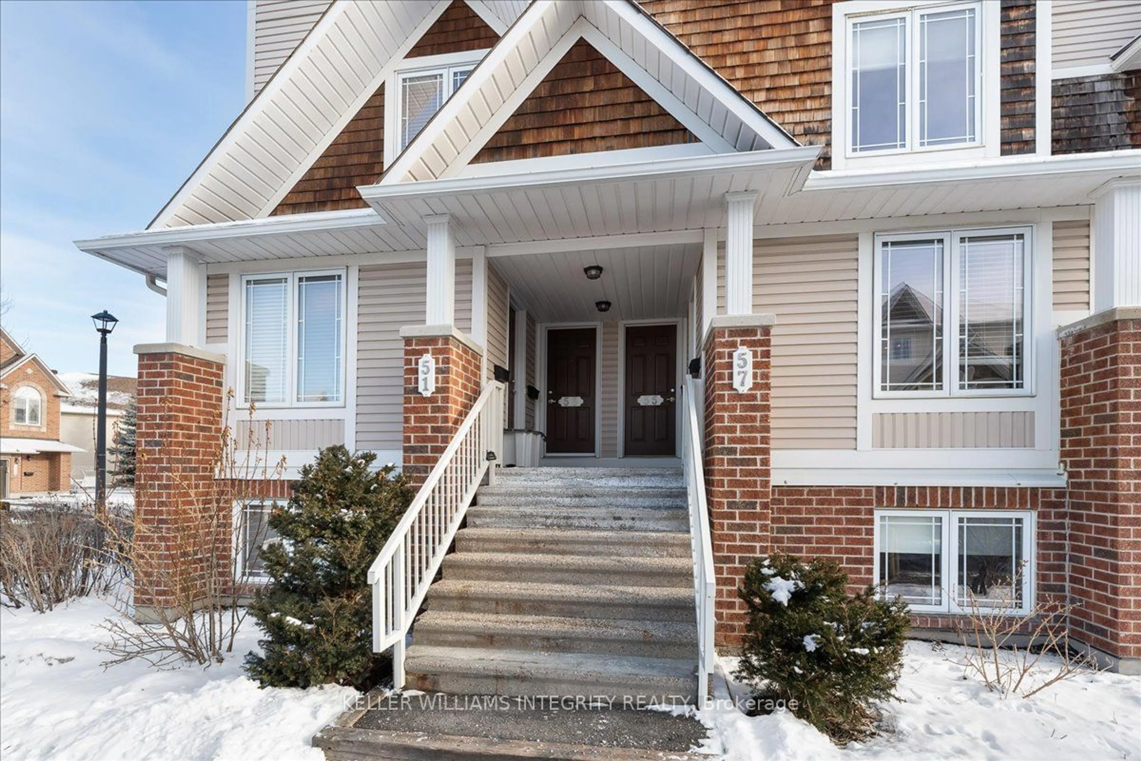 Indoor entryway for 53 Crosby #55, Orleans - Cumberland and Area Ontario K4A 0B8