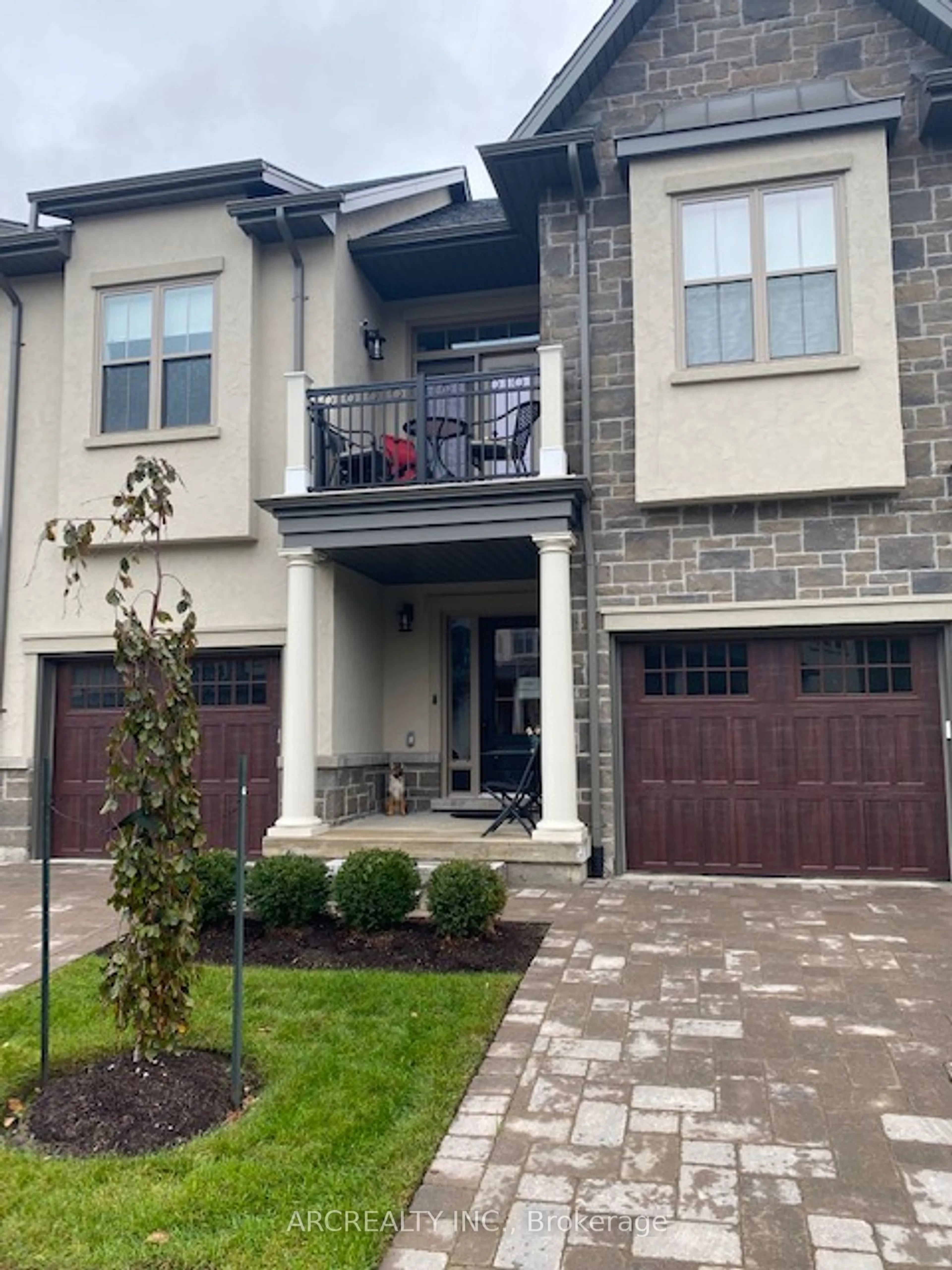 Home with brick exterior material, street for 53 ABERDEEN Lane, Niagara-on-the-Lake Ontario L0S 1J0