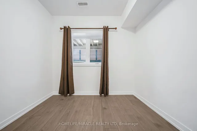 Additional property image - 205 West Oak Tr Unit 49