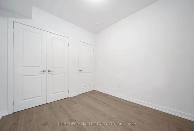 Additional property image - 205 West Oak Tr Unit 49