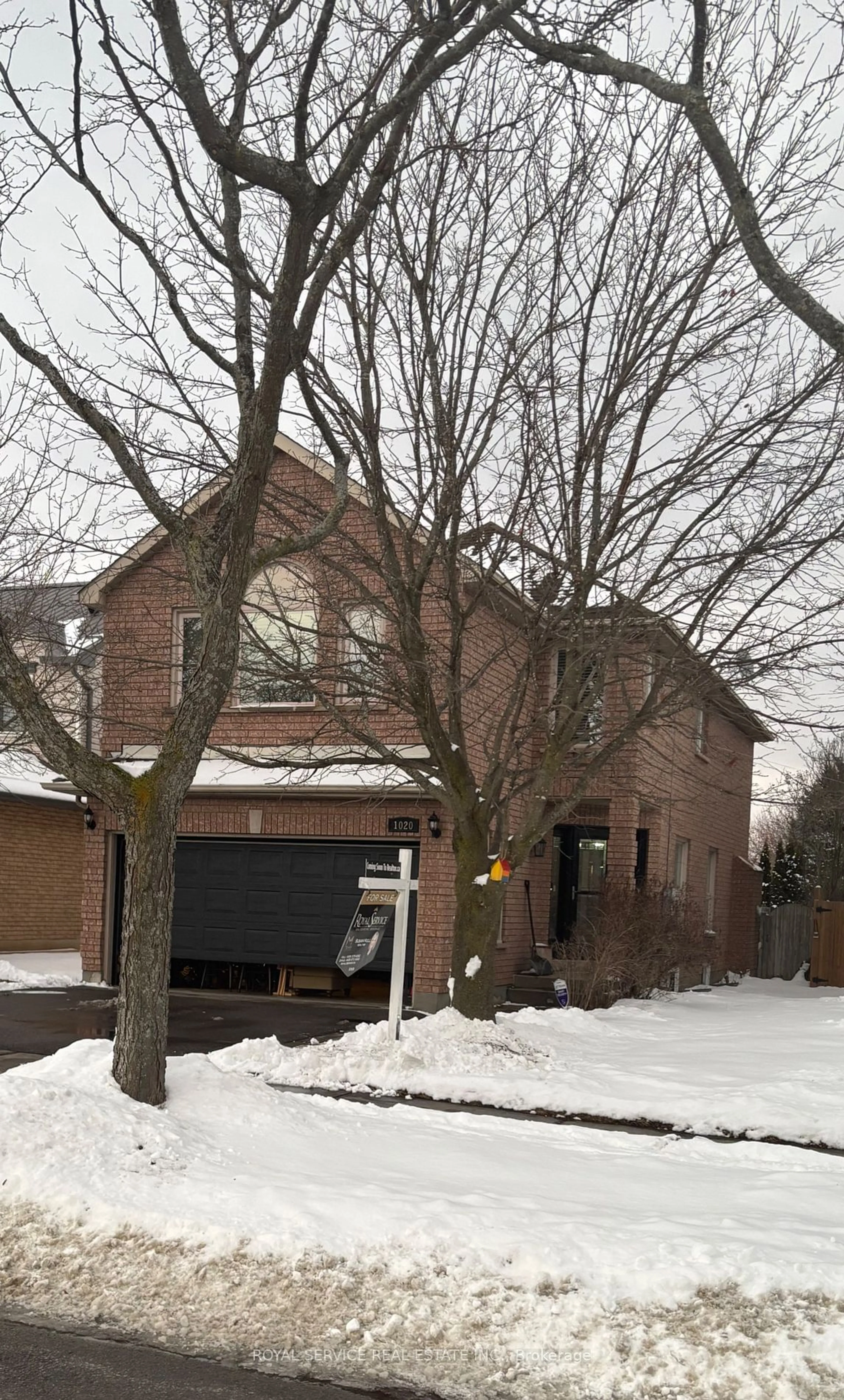 Home with brick exterior material, street for 1020 Fraser Crt, Cobourg Ontario K9A 5M8